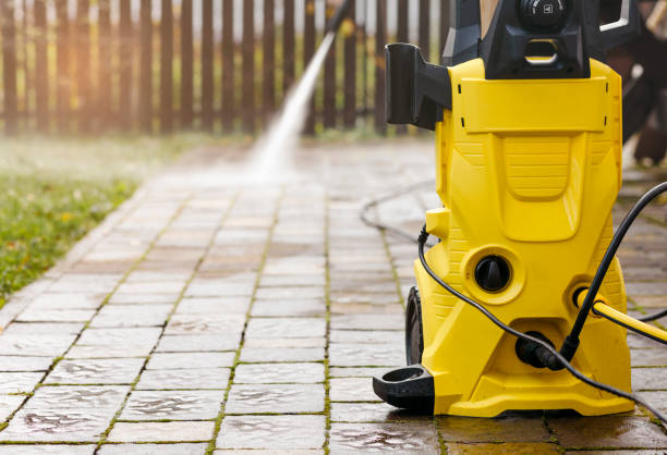 Best Factory Floor Cleaning  in Holstein, IA